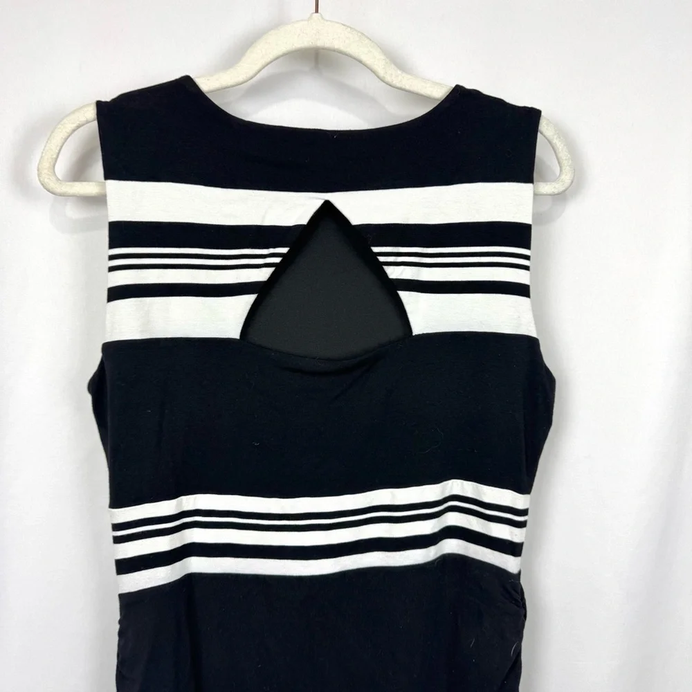 White House Black Market S Black White Stripe Ruched Sheath Dress Key Hole Back